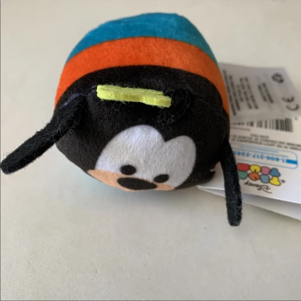 New Disney Collection - Goofy Tsum Tsum Mini Plush - MINI Size - 3 1/2"